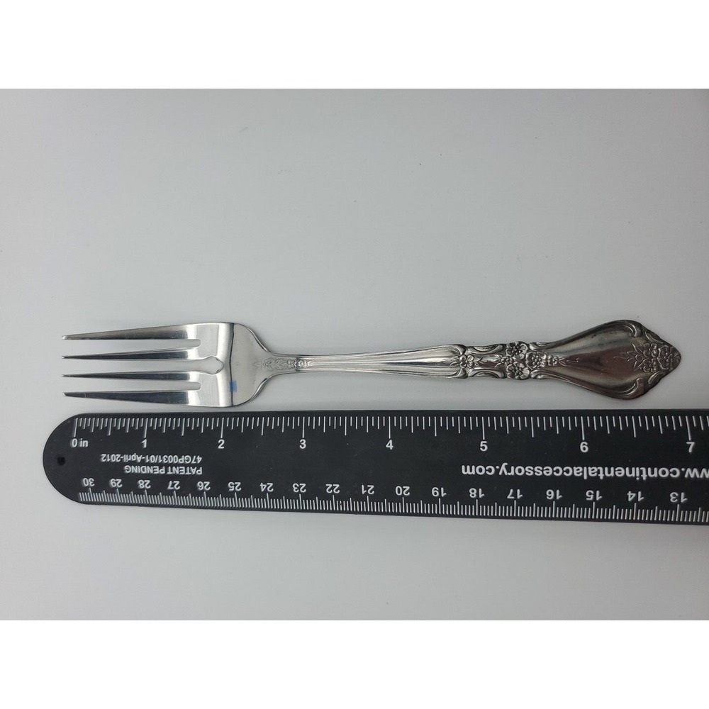 Rogers Co. Stanley Roberts Kings Berry Pattern Salad Fork Stainless Korea - Picture 8 of 8